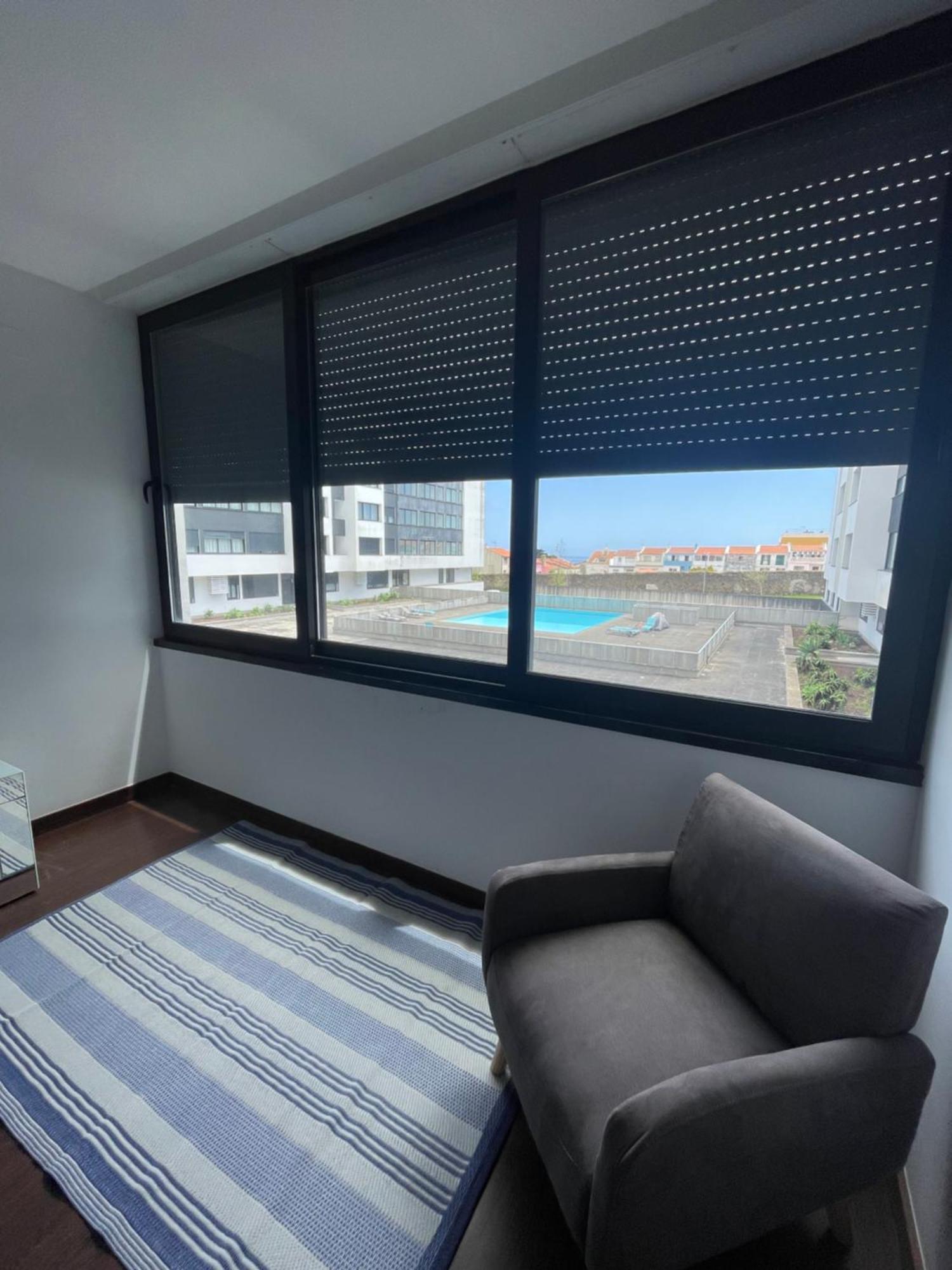 Neat Apartment Ponta Delgada  Exterior photo